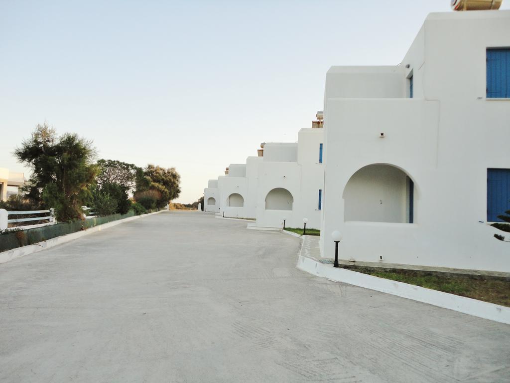 Mikri Vigla Hotel エクステリア 写真